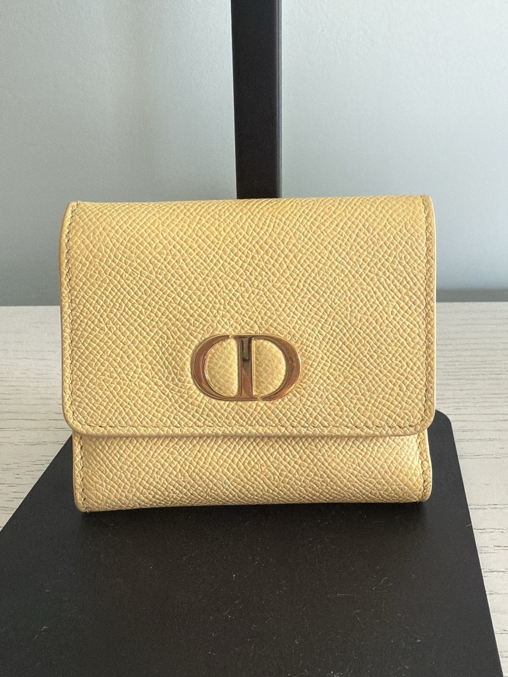 Christian Dior 30 Montaigne Lotus Pebbled Leather Compact Tri-Fold Wallet